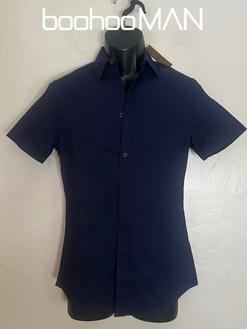 BoohooMan Stretch Short Sleeve Shirt XS New with tags 69% cotton/27% recycled
